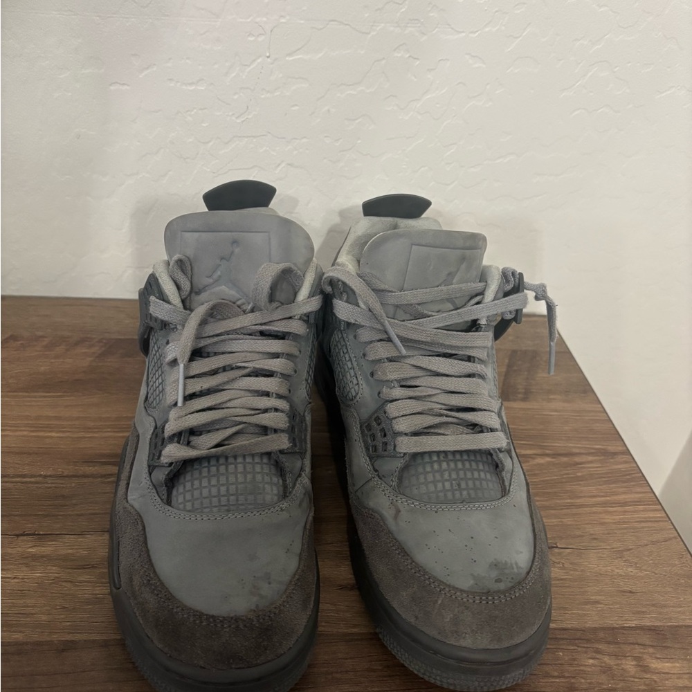 Nike Jordan 4 Retro SE
Paris Olympic Wet Cement Grey Men GS sneakers. - Picture 11 of 13